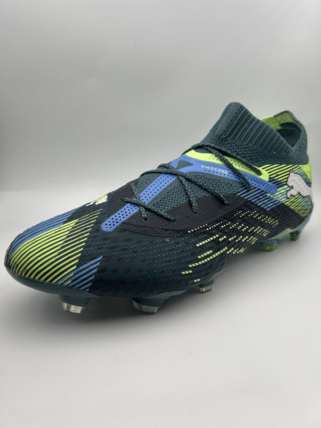 PUMA Future 7 Ultimate FG/AG Lights Out 2025 Størrelse 44